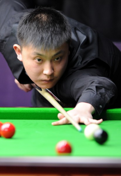 进攻线上依 进攻线上依