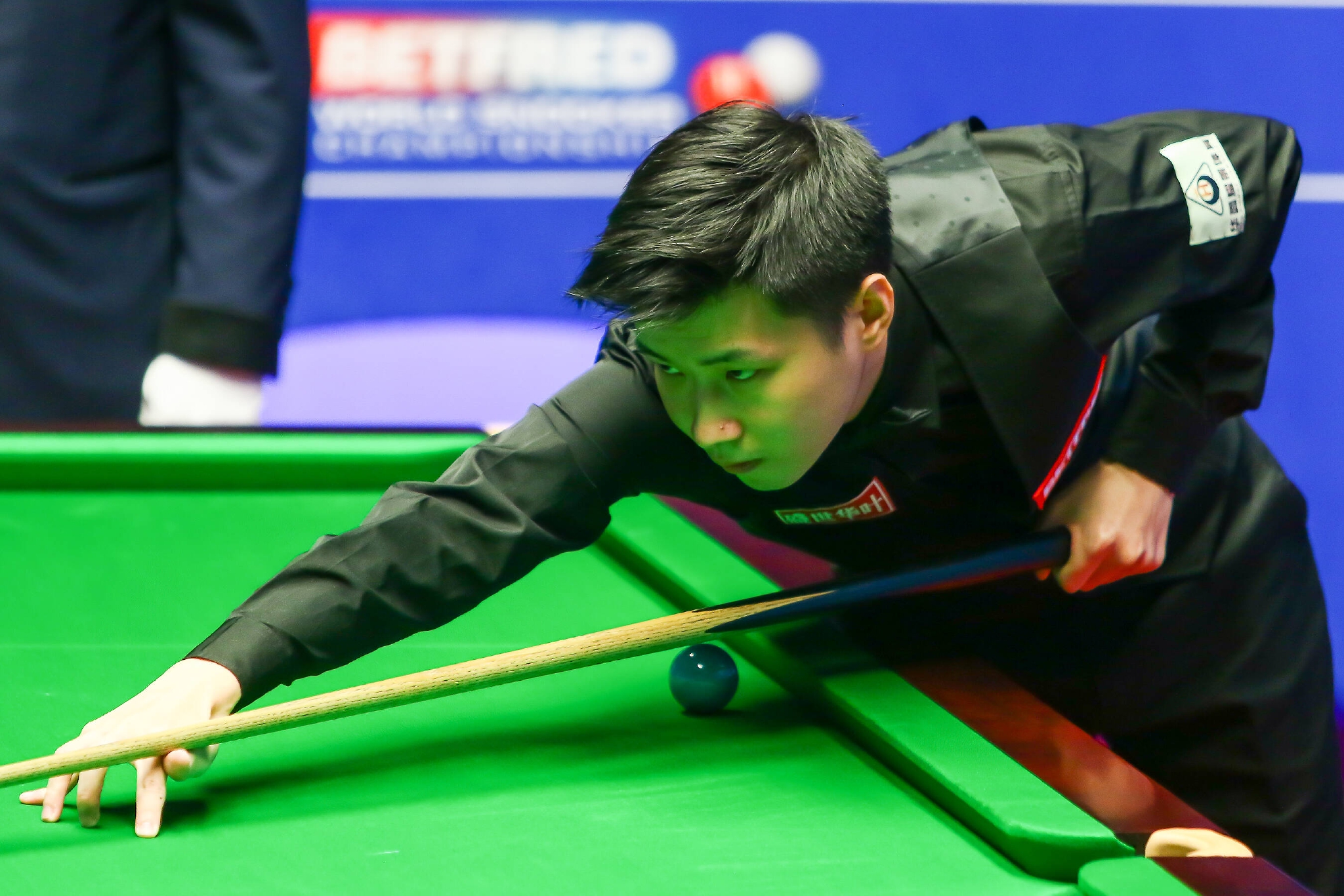 媒体报道压 媒体报道压