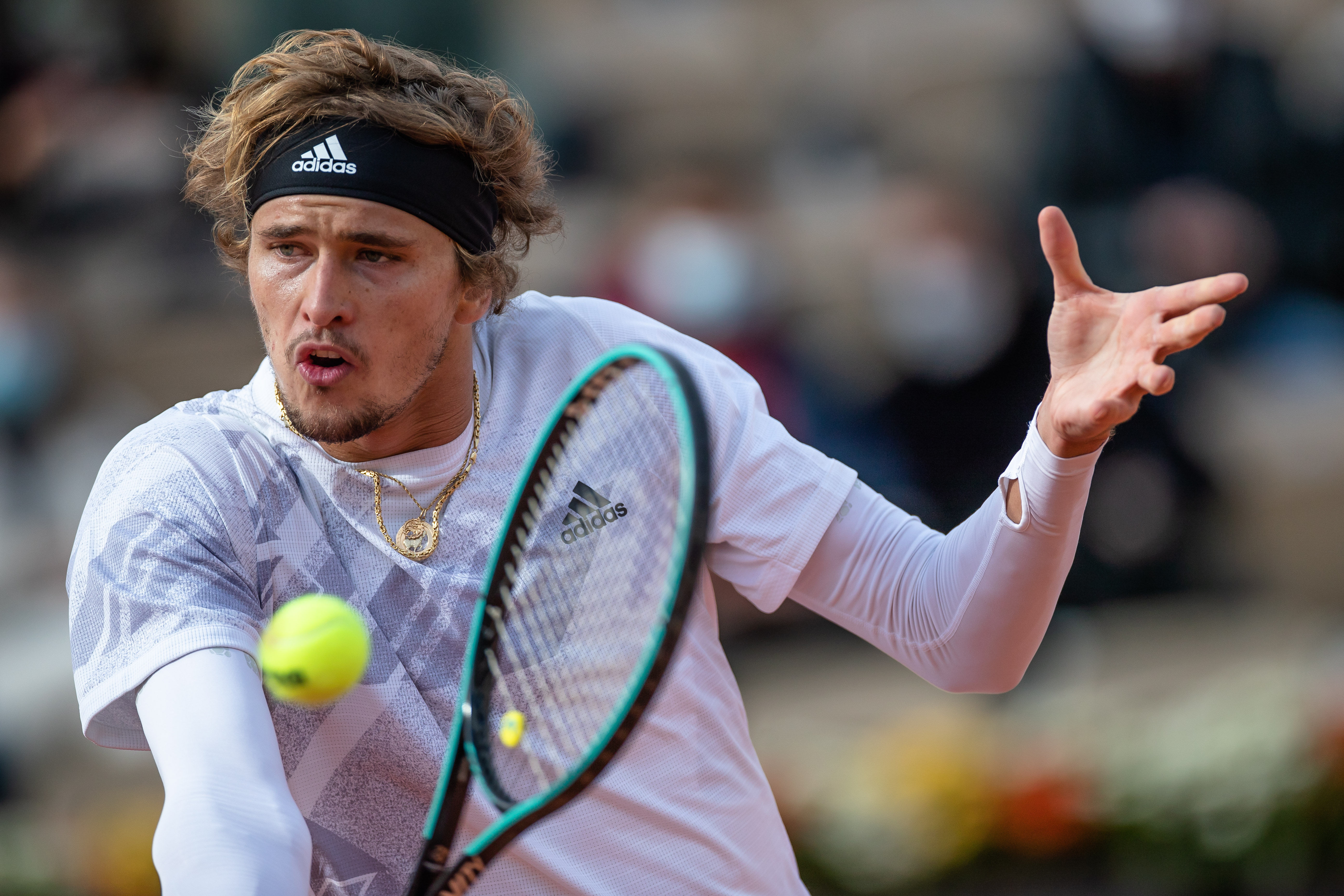 抢下第一时 抢下第一时